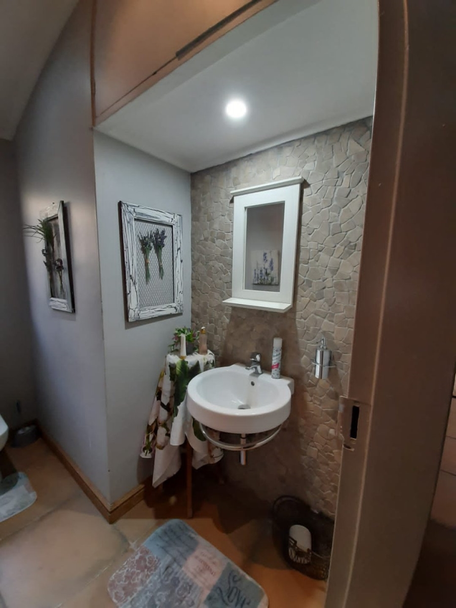 3 Bedroom Property for Sale in Sasolburg Free State